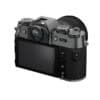 Fujifilm X-T50 Kamera mit 15-45mm Objektiv in Anthrazit grau.